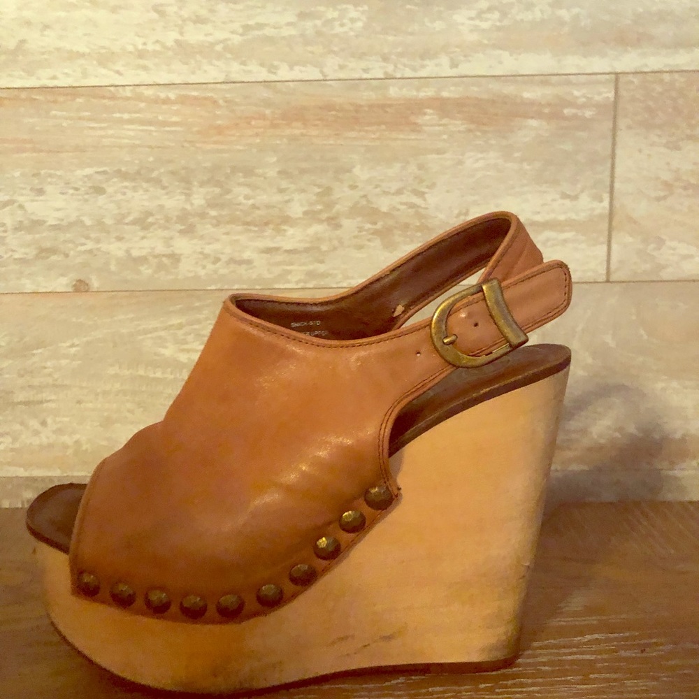 Wedge heals